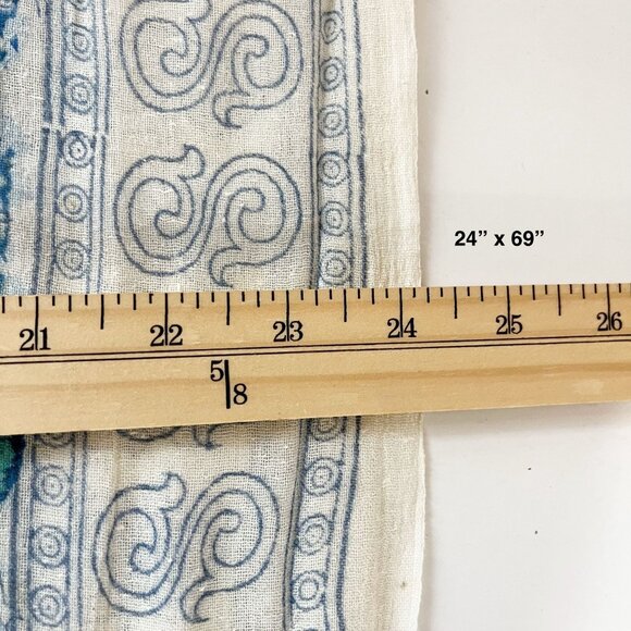 J. McLaughlin White Yellow Blue & Green Paisley Print Rectangle Scarf Silk Boho - Picture 4 of 6